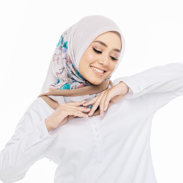 Eva- Bawal Sakura