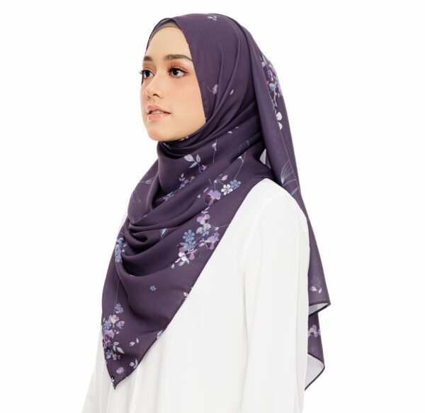 Moscow - Romy Chiffon Shawl - Image 3
